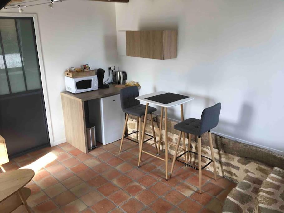 Logement Agreable A La Campagne Saint-Symphorien  Экстерьер фото